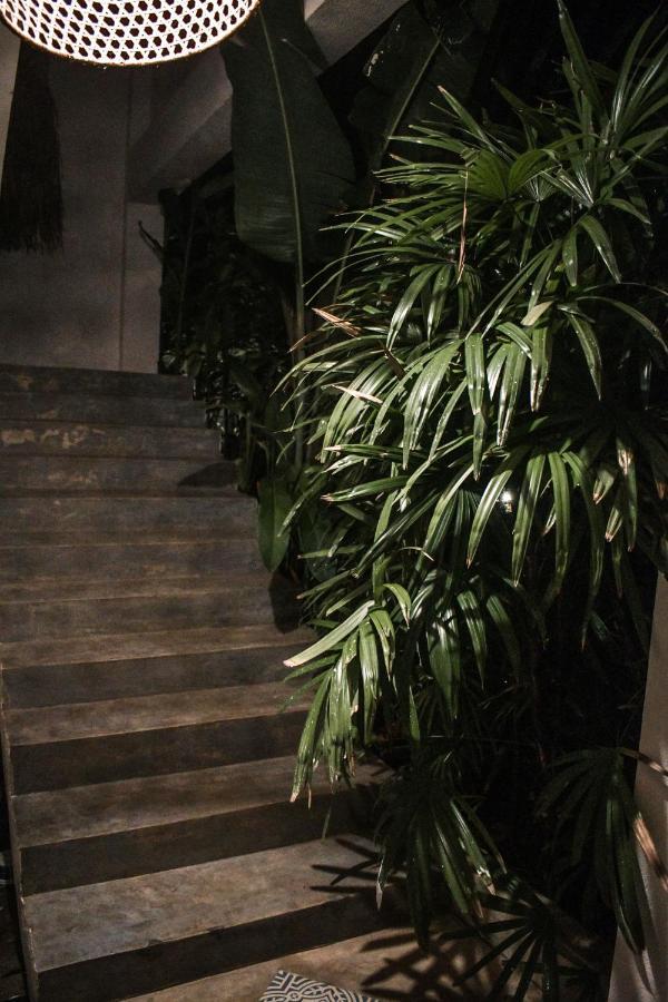 Hotel Casa Gitano Ahangama Exterior foto